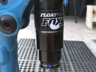 Амортизатор Fox Float RP2
