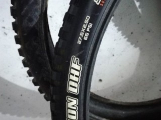 Покрышки Maxxis Minion 27.5x2.5 DHF (пара)