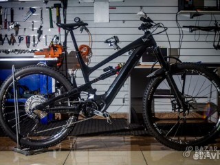 E-Bike YT Decoy Uncaged Carbon