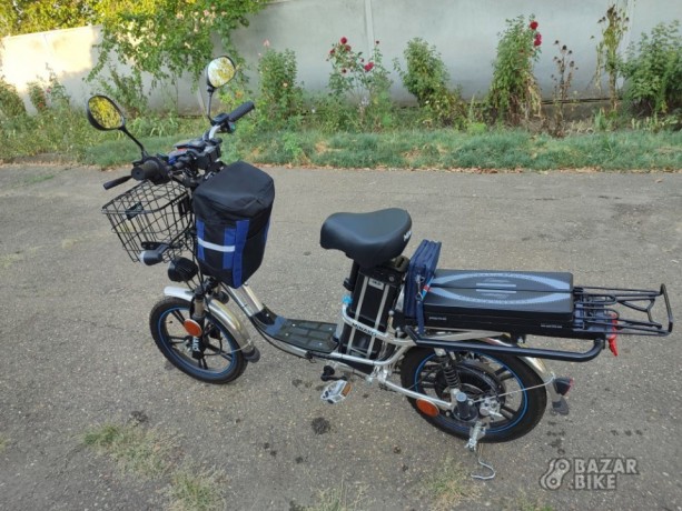 e-bike-minako-v8-pro-18er-custom-2023-big-0