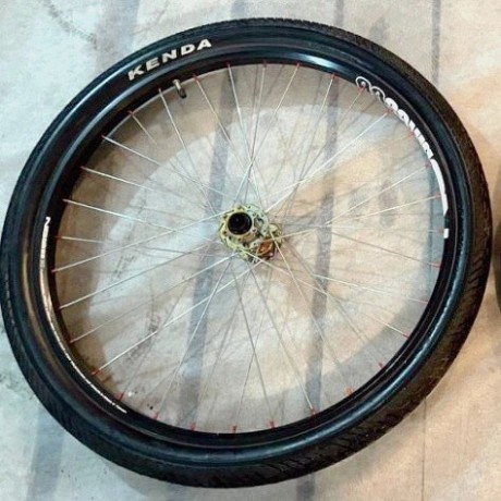 koleso-perednee-26-ns-bikes-fundamental-ns-bikes-rotary-11020mm-pokryska-kenda-kranium-elite-2621-big-0