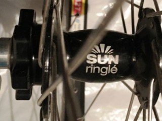 Втулка передняя Sun Ringle 32h QR