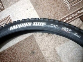 Покрышка Maxxis Minion DHF ST 26x2,35